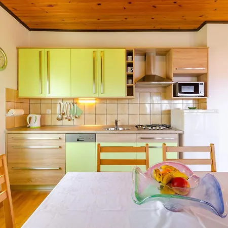 Appartement Horvat 1 - Hr-05593-01 By Interhome